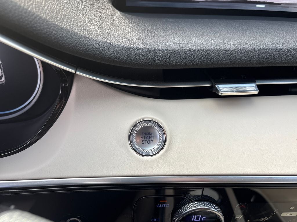 2023 GENESIS GV70 Standard - Photo 16