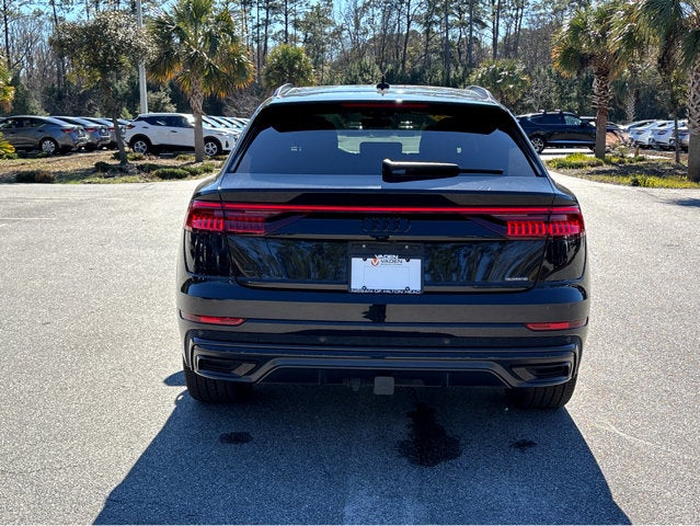 2021 Audi Q8 Premium Plus