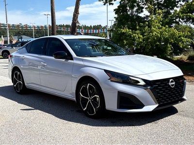 2025 Nissan Altima SR