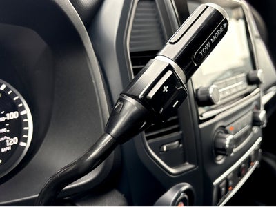 2023 Nissan Titan SV