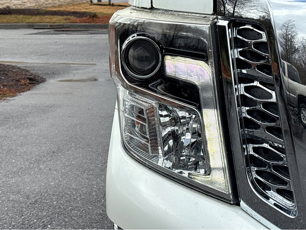 2019 Nissan Titan XD SL