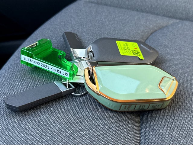 2025 Kia K4 LXS