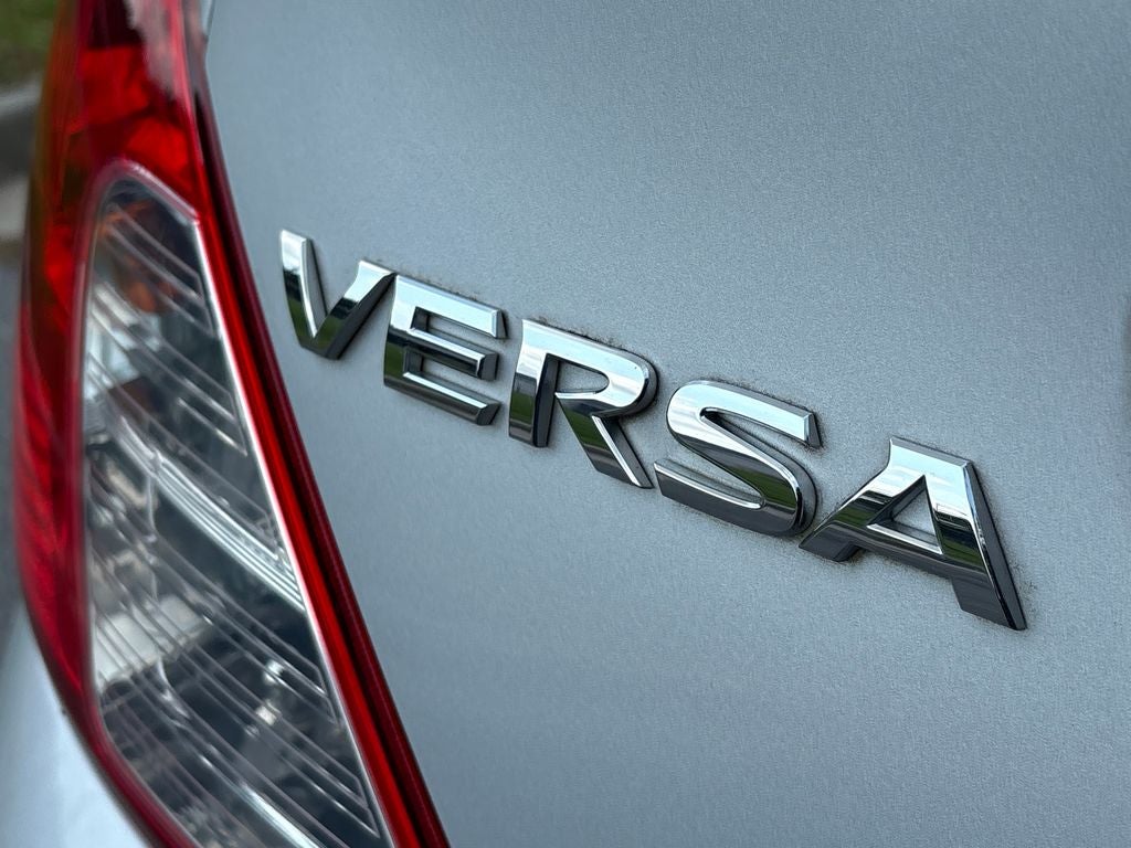 2019 Nissan Versa 1.6 S