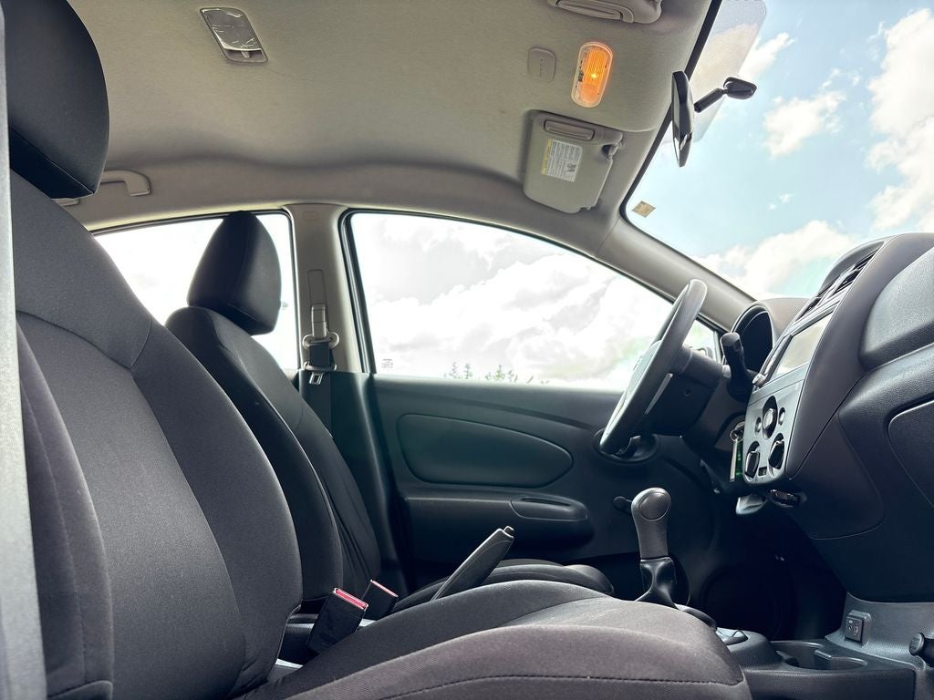 2019 Nissan Versa 1.6 S