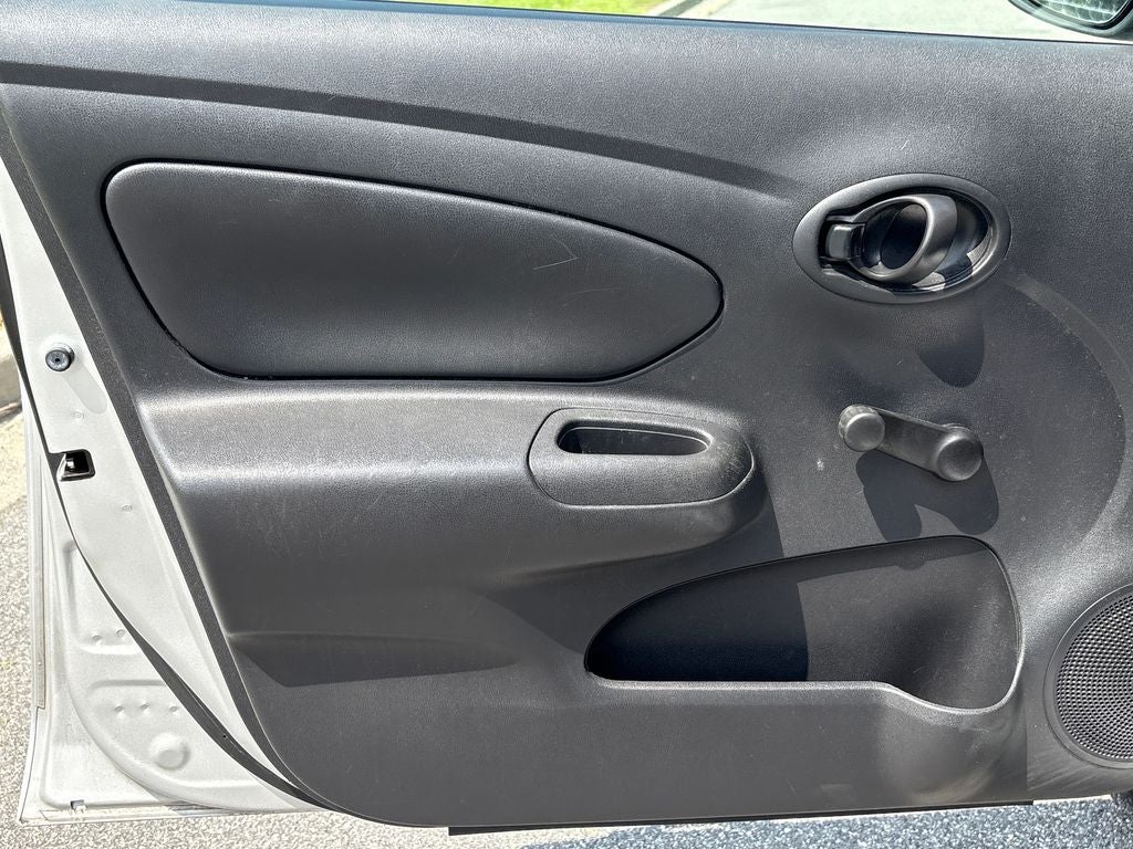 2019 Nissan Versa 1.6 S