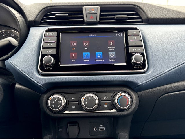 2025 Nissan Versa SV