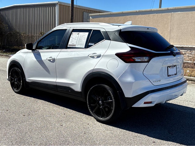 2023 Nissan Kicks SV