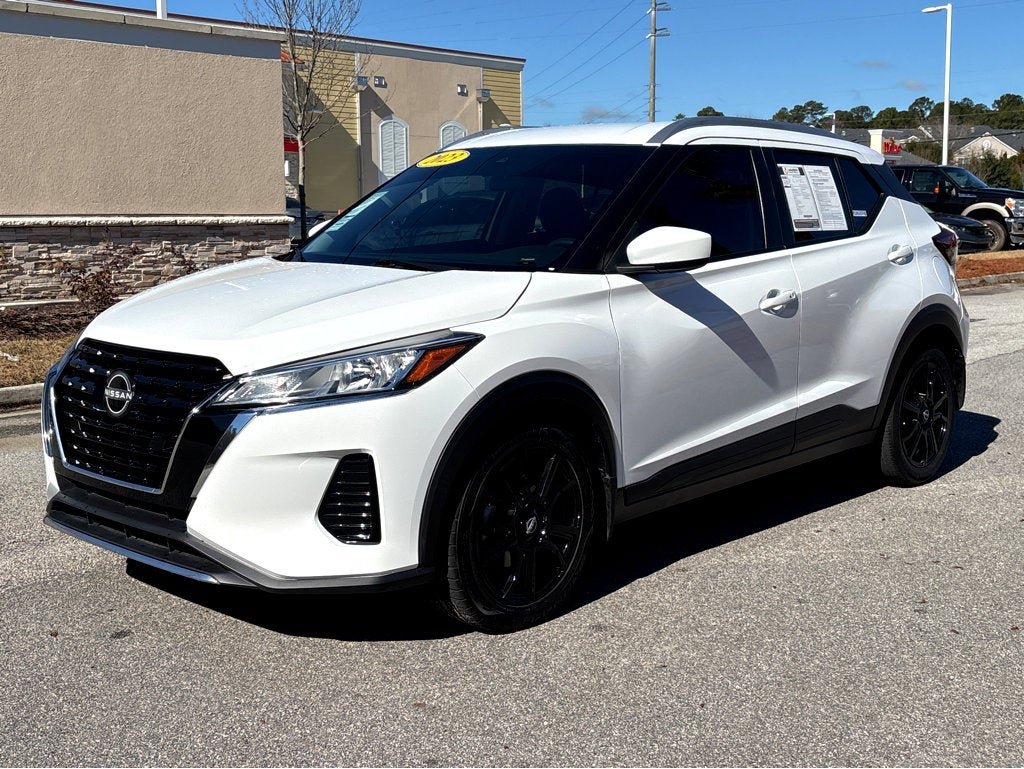 2023 Nissan Kicks SV