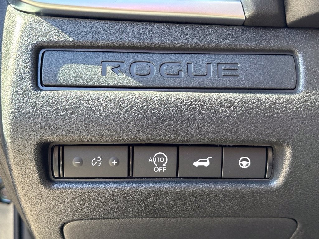 2027 Nissan Rogue Dark Armor