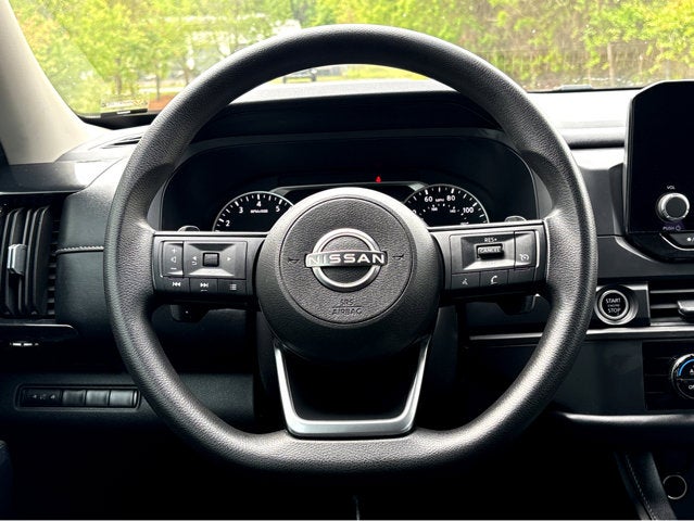 2024 Nissan Pathfinder S