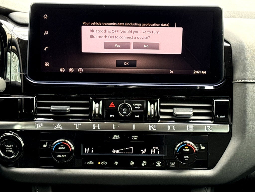 2026 Nissan Pathfinder SV