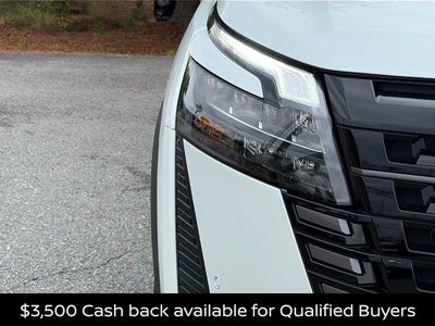 2026 Nissan Pathfinder Platinum