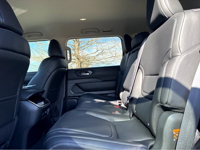 2026 Nissan Armada SV