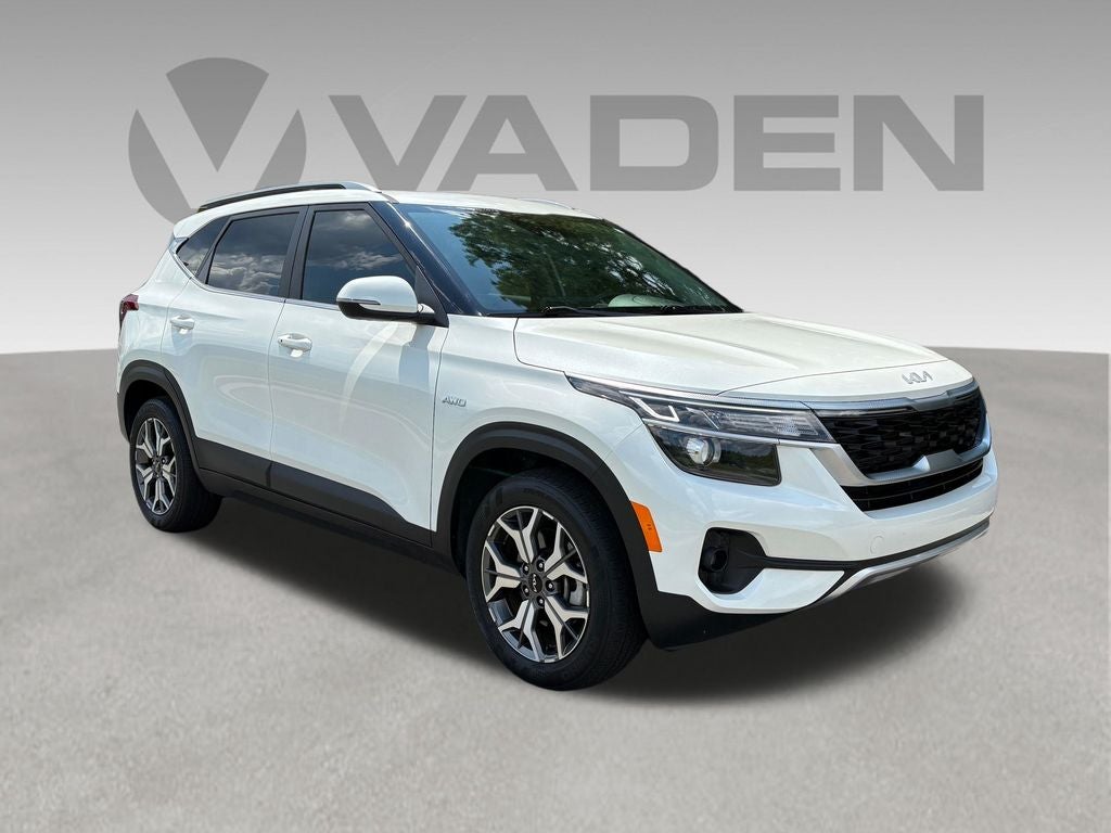 2022 Kia Seltos EX