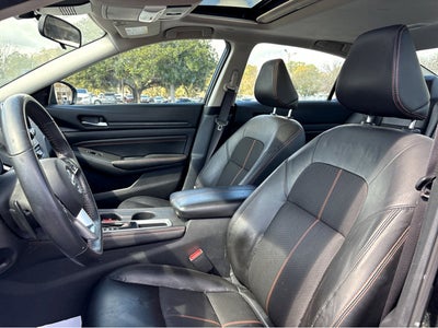 2022 Nissan Altima 2.0 SR