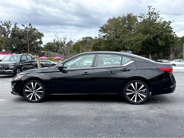 2022 Nissan Altima 2.0 SR