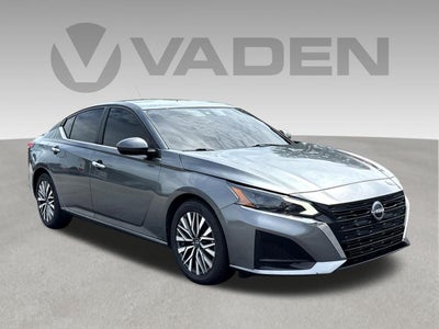 2026 Nissan Altima SR