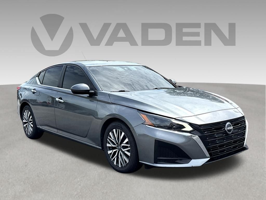 2026 Nissan Altima SR