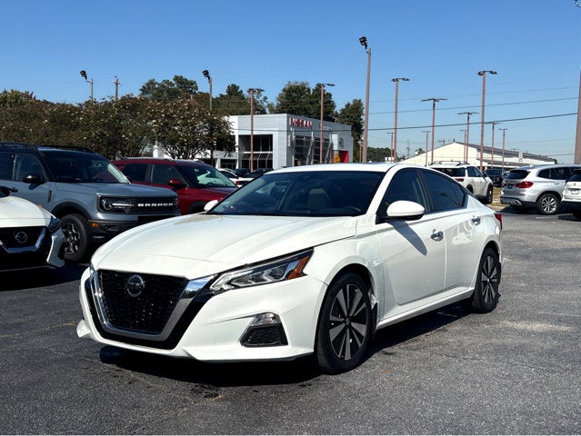 2021 Nissan Altima 2.5 SV