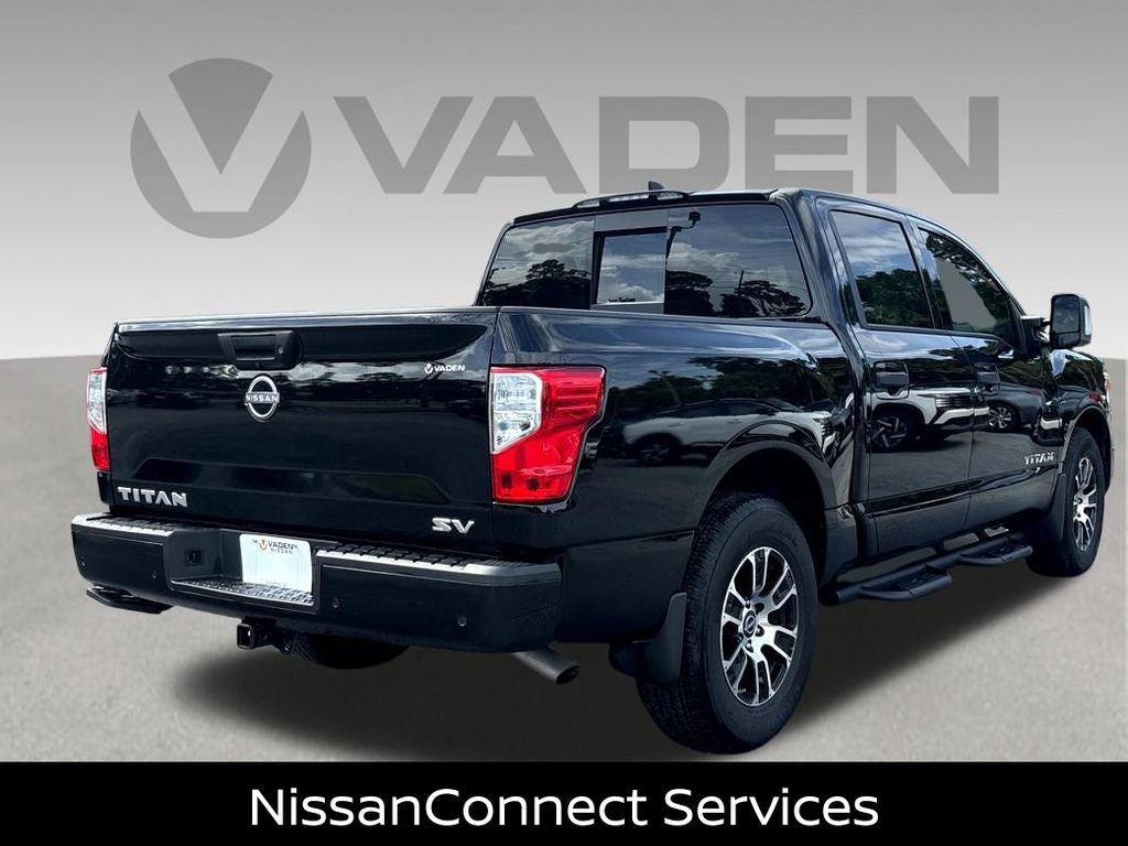 2024 Nissan Titan SV