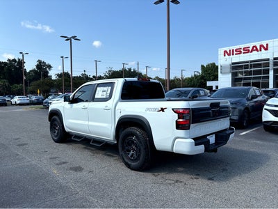 2026 Nissan Frontier Crew Cab SV