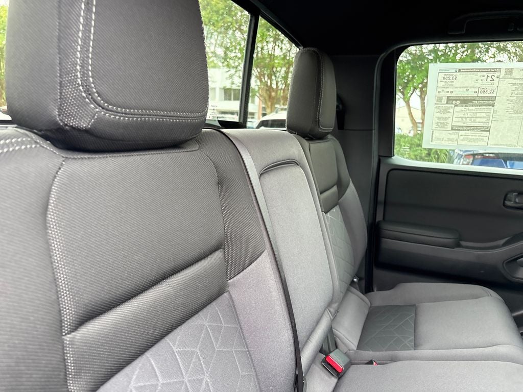 2026 Nissan Frontier Crew Cab SV