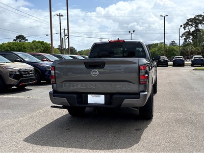 2026 Nissan Frontier Crew Cab SV