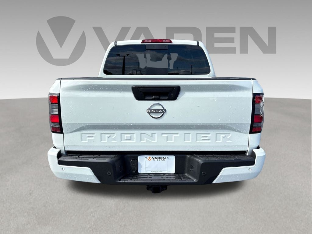 2026 Nissan Frontier Crew Cab SV