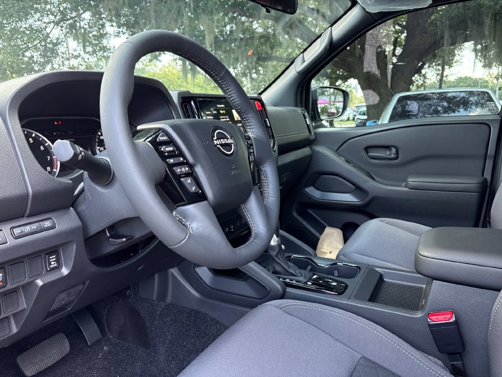 2027 Nissan Frontier Crew Cab SV