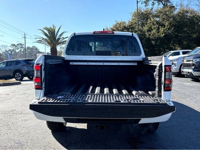 2026 Nissan Frontier Crew Cab SV