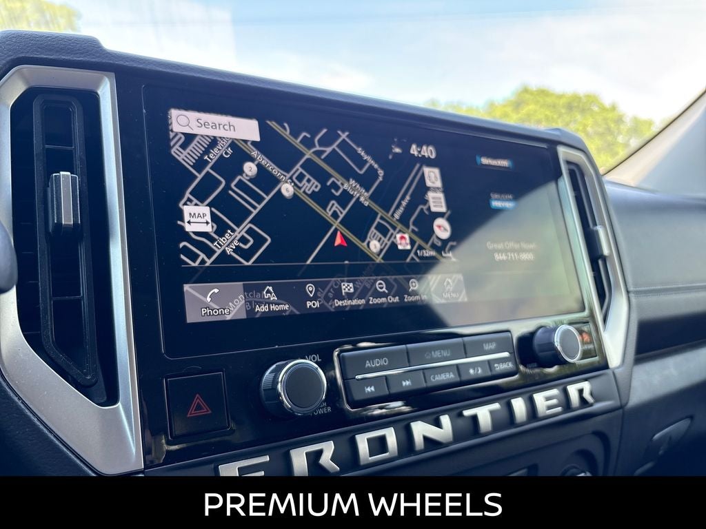 2025 Nissan Frontier SL