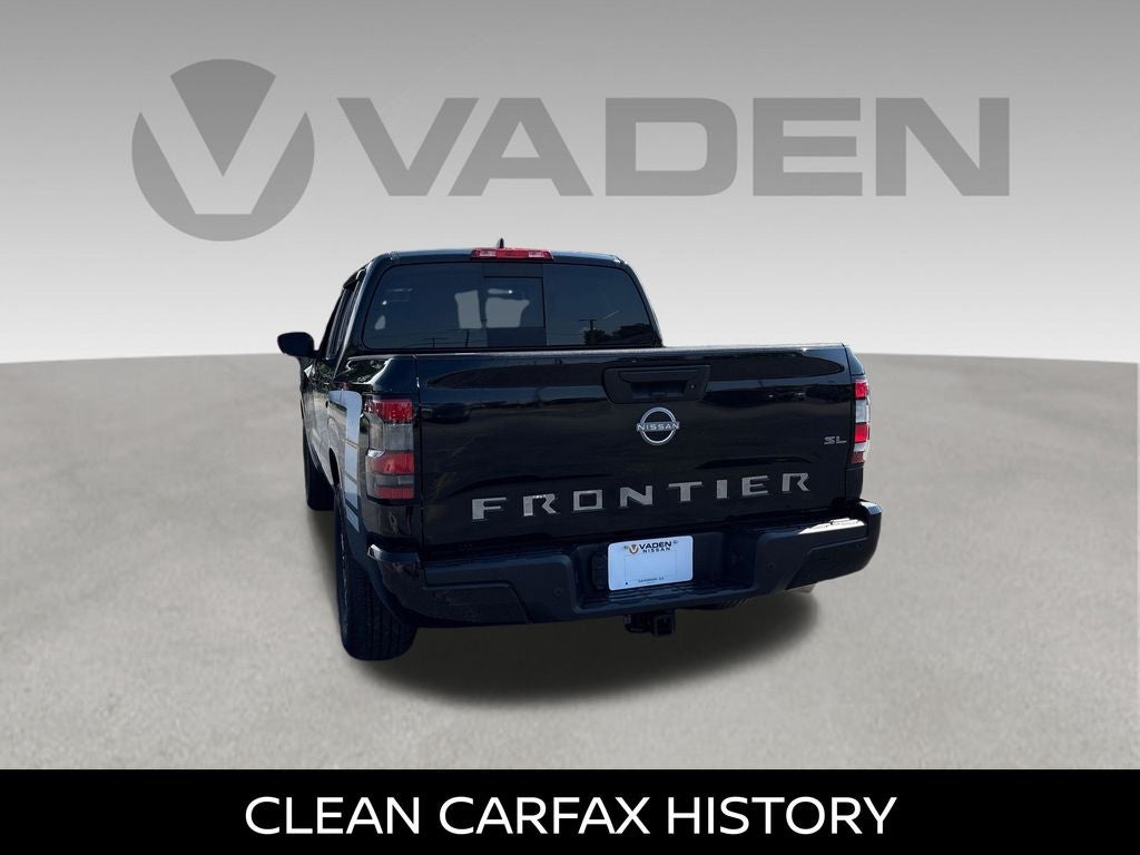 2025 Nissan Frontier SL