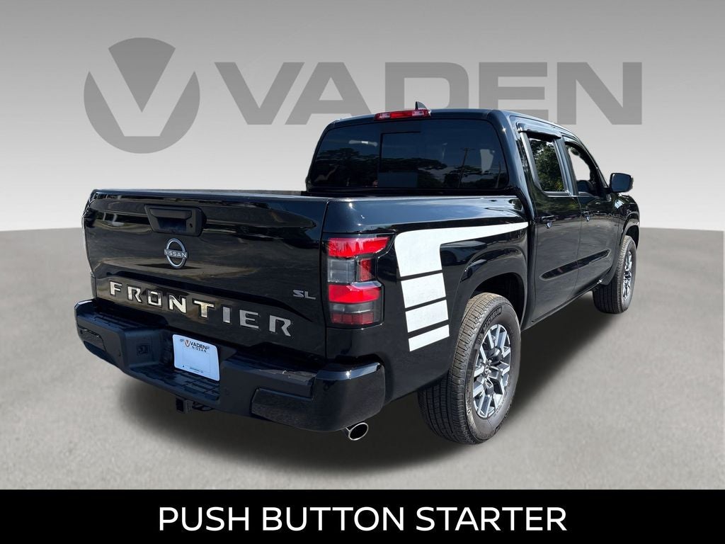 2025 Nissan Frontier SL