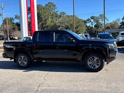 2026 Nissan Frontier Crew Cab SV