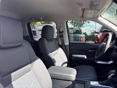 2027 Nissan Frontier Crew Cab SV