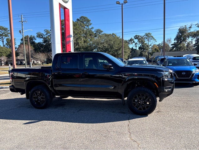 2026 Nissan Frontier Crew Cab SV
