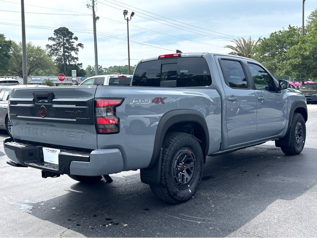 2026 Nissan Frontier Crew Cab PRO-4X® Long Bed