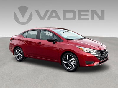 2025 Nissan Versa SR