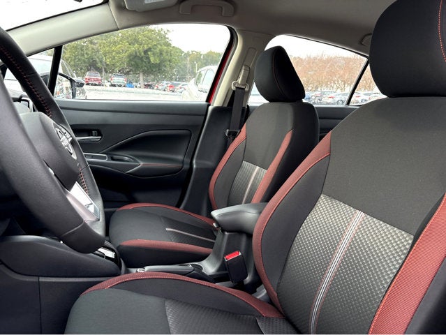 2025 Nissan Versa SR