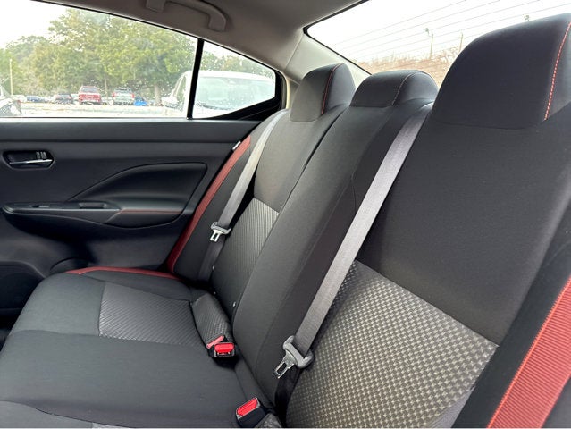 2025 Nissan Versa SR