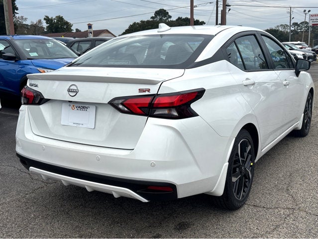 2025 Nissan Versa SR