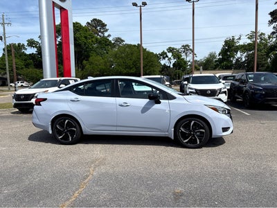 2025 Nissan Versa SR