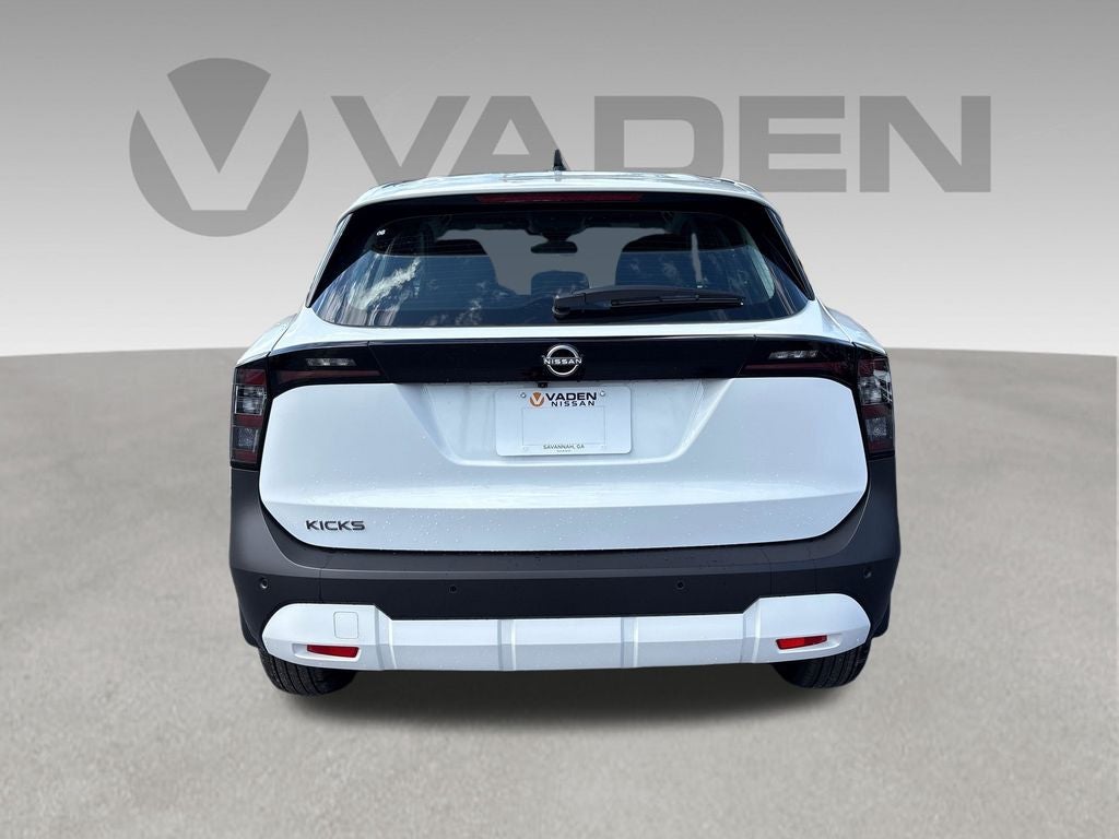 2026 Nissan Kicks S