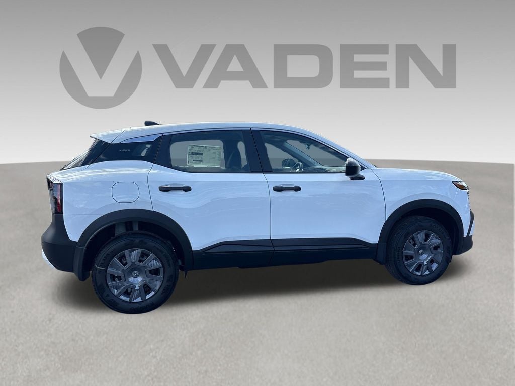 2026 Nissan Kicks S