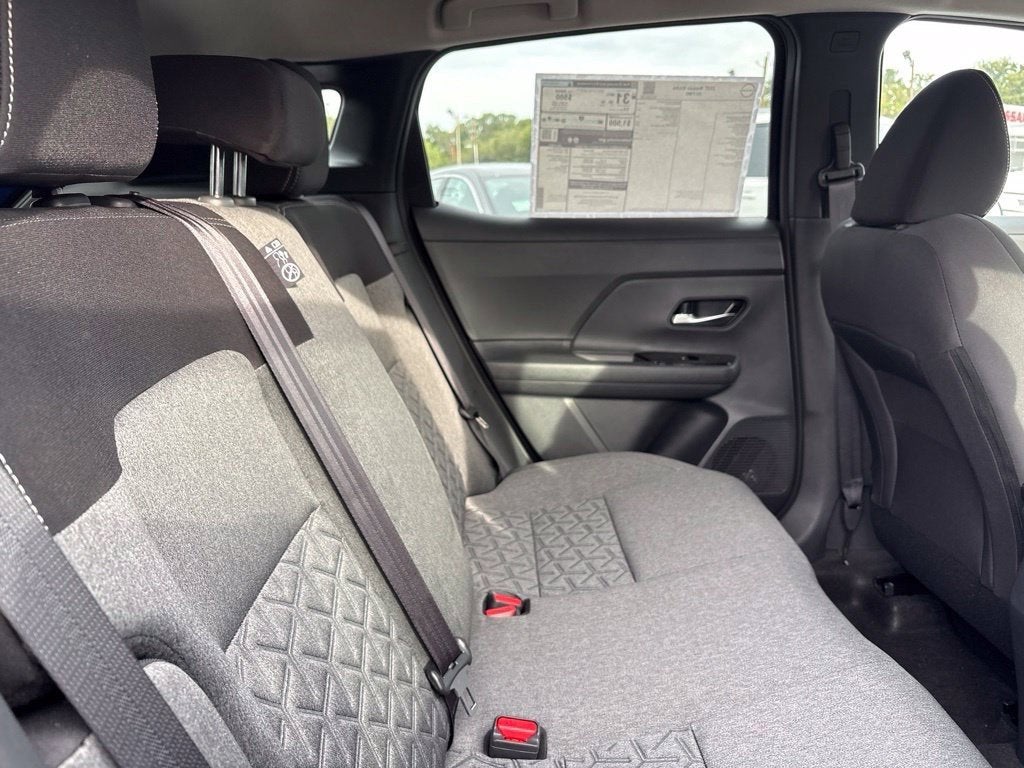 2027 Nissan Kicks SV