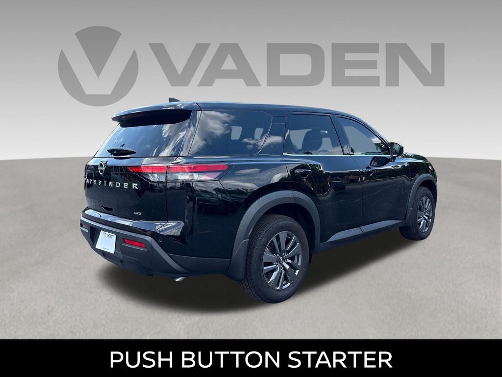 2024 Nissan Pathfinder S