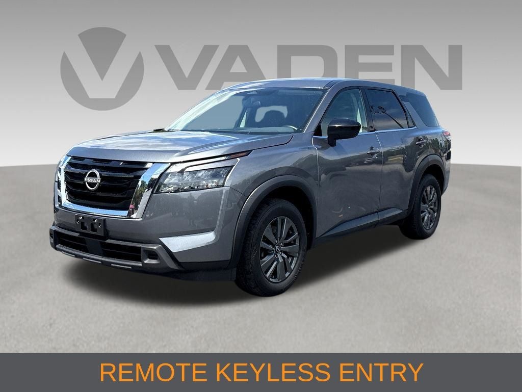 2023 Nissan Pathfinder S