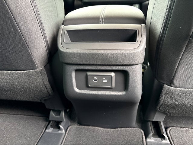 2026 Nissan Pathfinder S