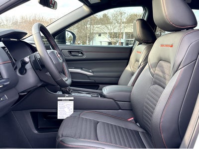 2026 Nissan Pathfinder Rock Creek®