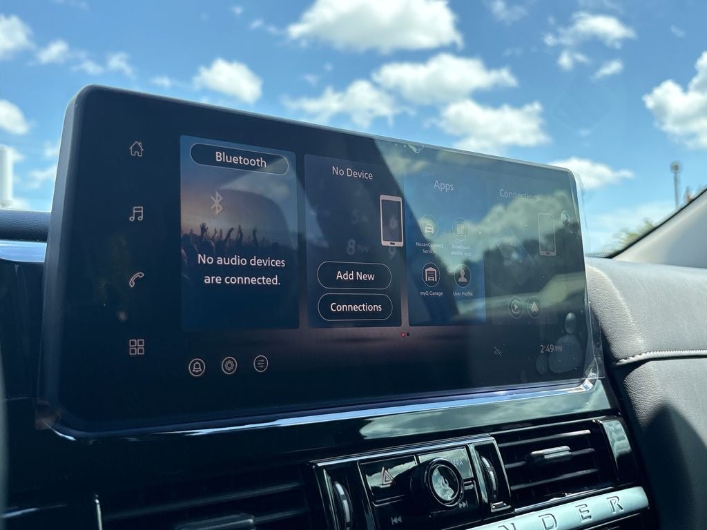 2026 Nissan Pathfinder SV